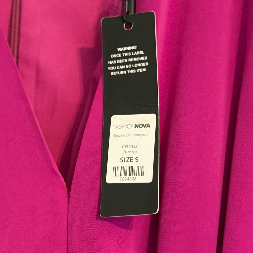Beautiful Magenta Wide Leg Jumpsuit - Picture 14 of 16